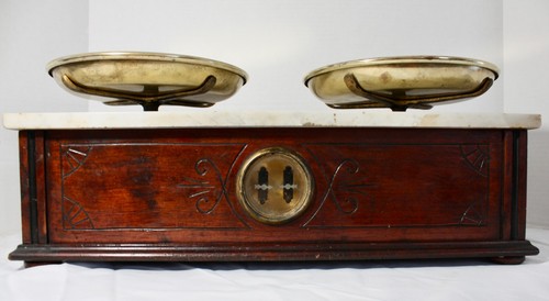 Antique balance scale henry - by,